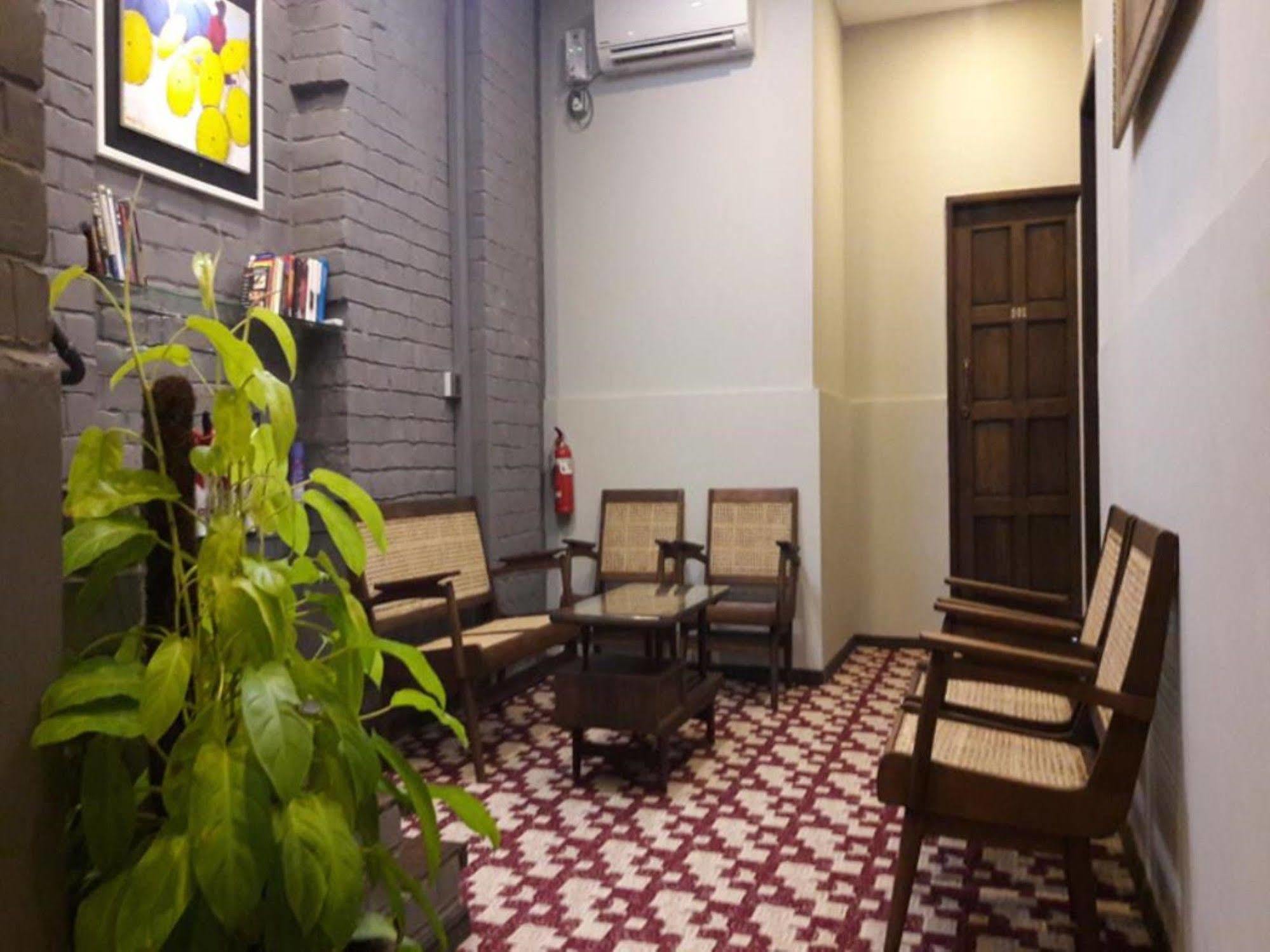 Hotel @ Yangon Heritage Екстериор снимка